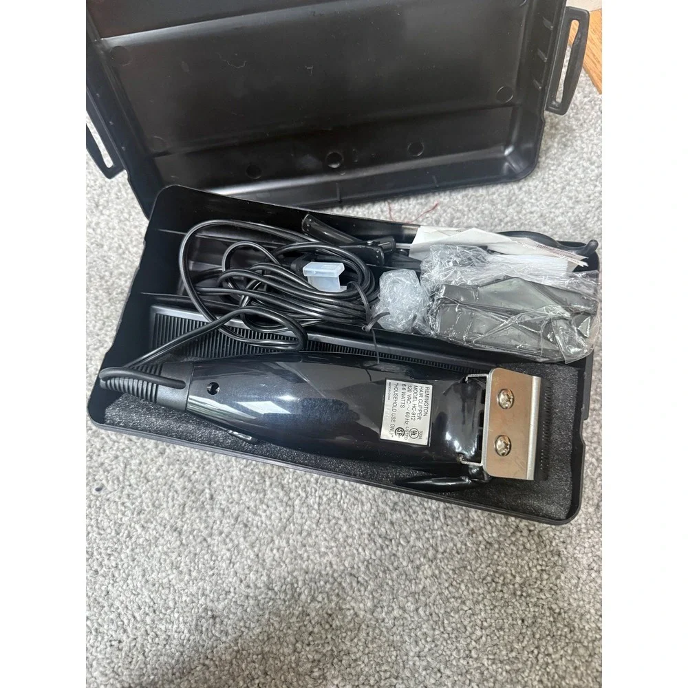 Remington Precision Hair Clipper Model HC-912 Corded Electric Trimmer with Case